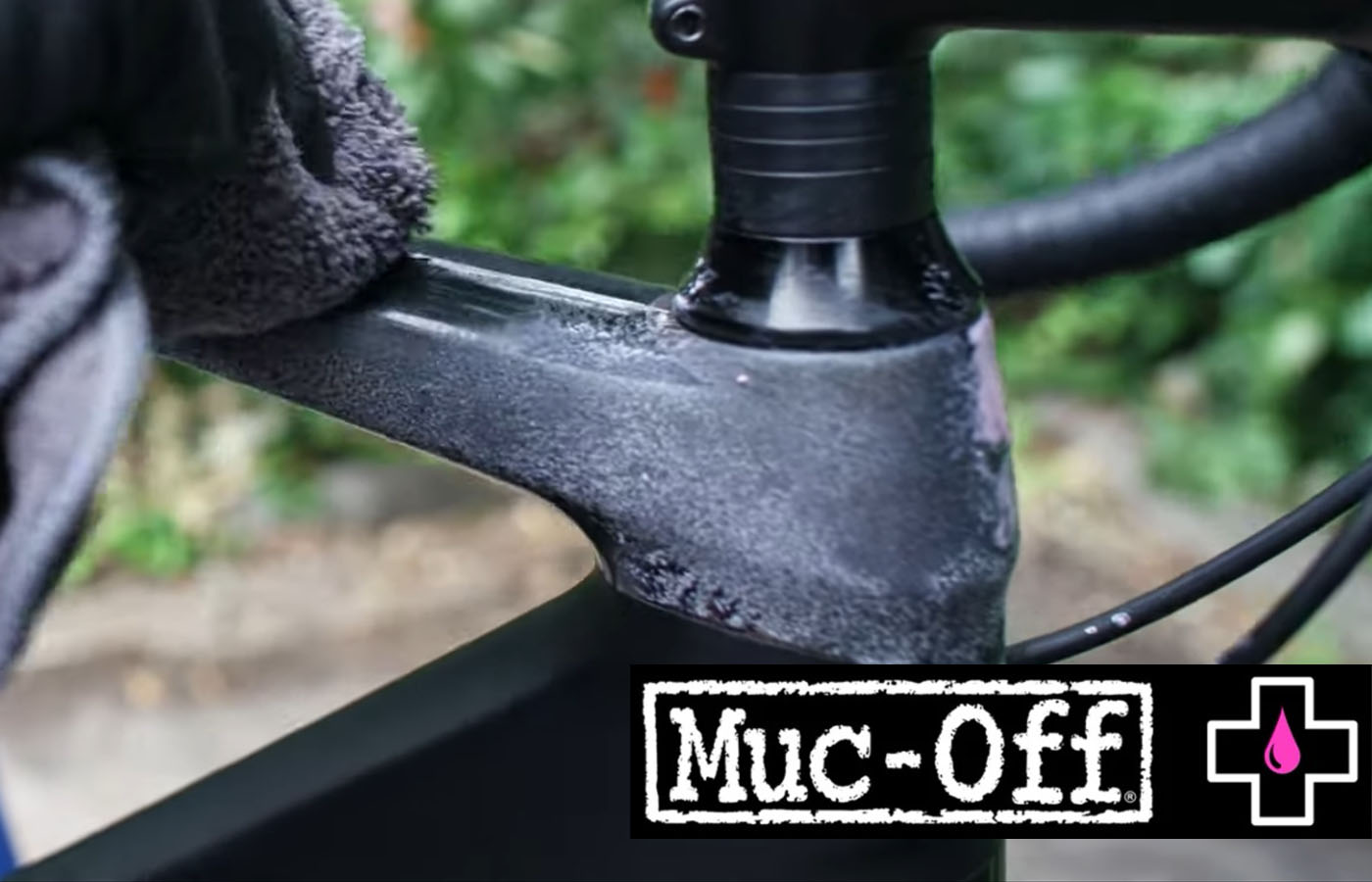 Muc-Off:  Step 2:  Protect